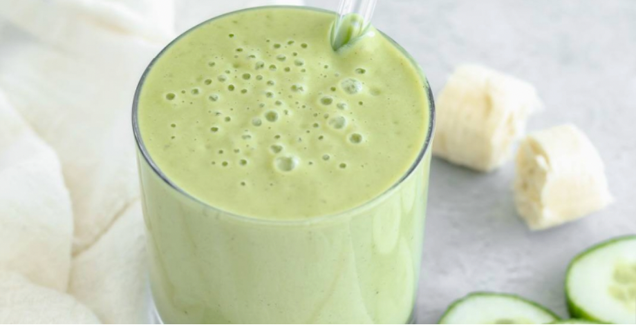 Healing Recipes: Moringa Green Smoothie