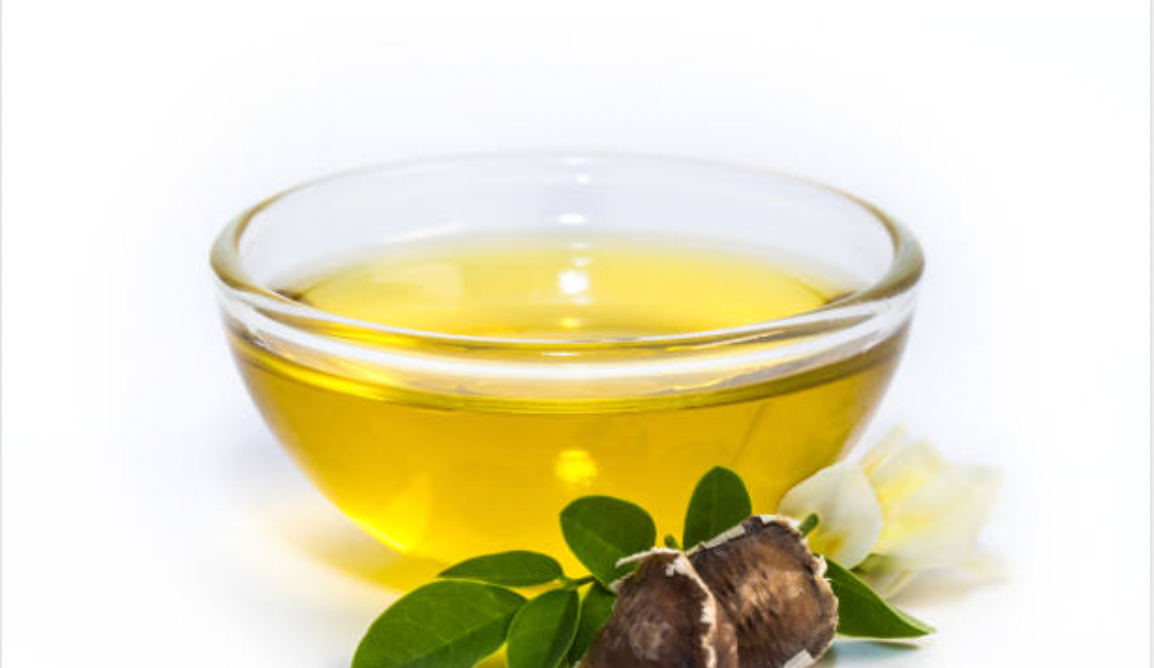 Beauty Recipes: Moringa Infused Hair Oil