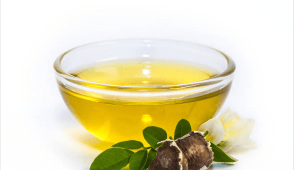 Beauty Recipes: Moringa Infused Hair Oil - Aryaa Organic